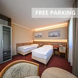 4* Hotel Vaka